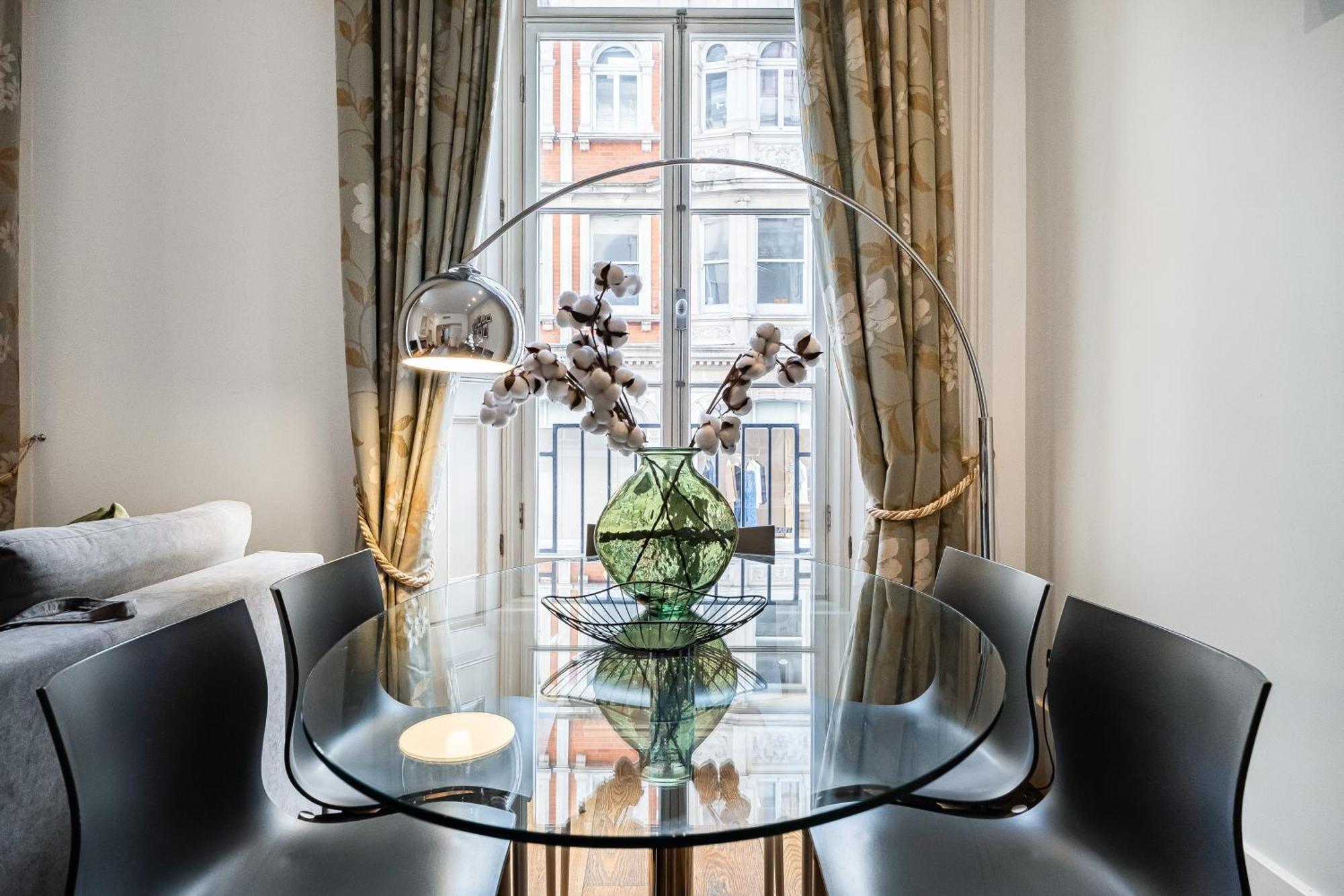 Welcome London Mayfair エクステリア 写真